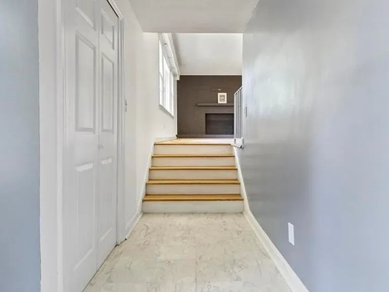 1820 McGougan Rd — Photo 2