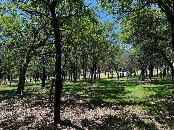 14008 Shoreline Blvd, Edmond, OK 73013