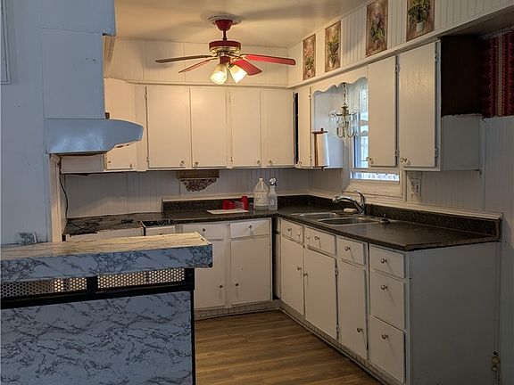 5th image of 3858 Necco Ave