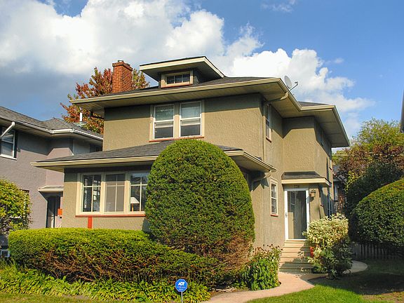 2nd image of 738 Wesley Ave