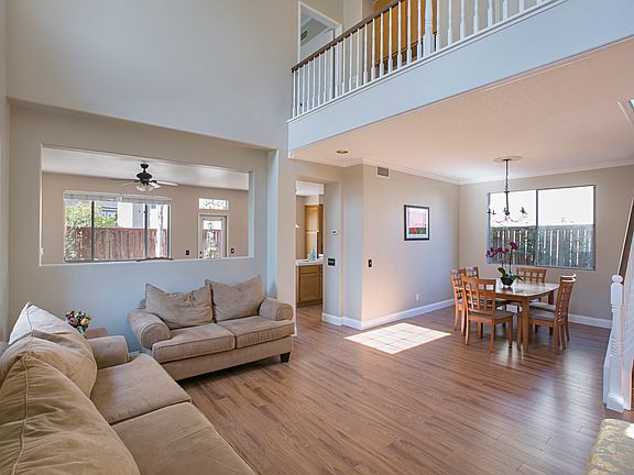3rd image of 4115 Milano Way