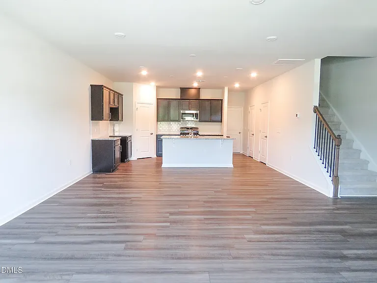 5118 Anamosa St — Photo 18