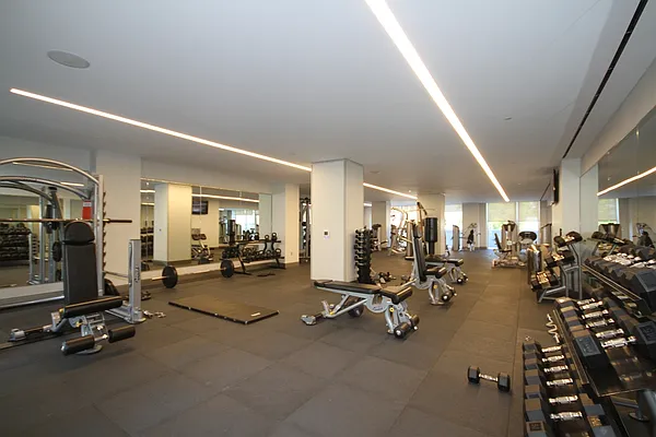 Rented by Red Apple Group | media 29