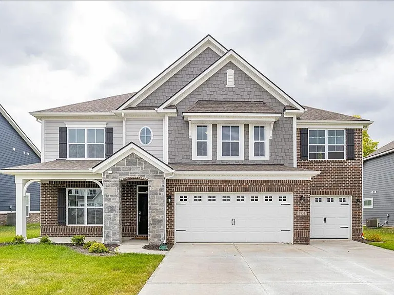 6837 Vail Ct — Photo 1