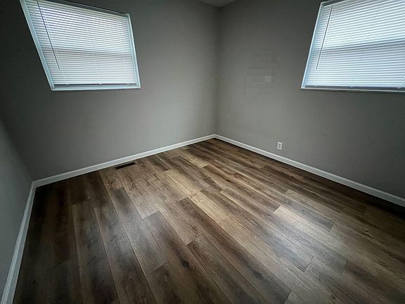 5th image of 10844 Central Ave