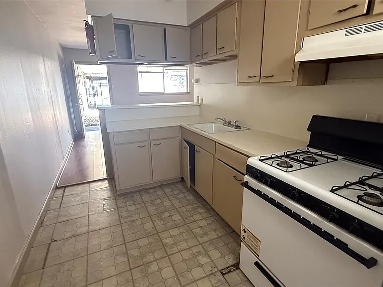 1849 Richmond Ave #45 — Photo 3