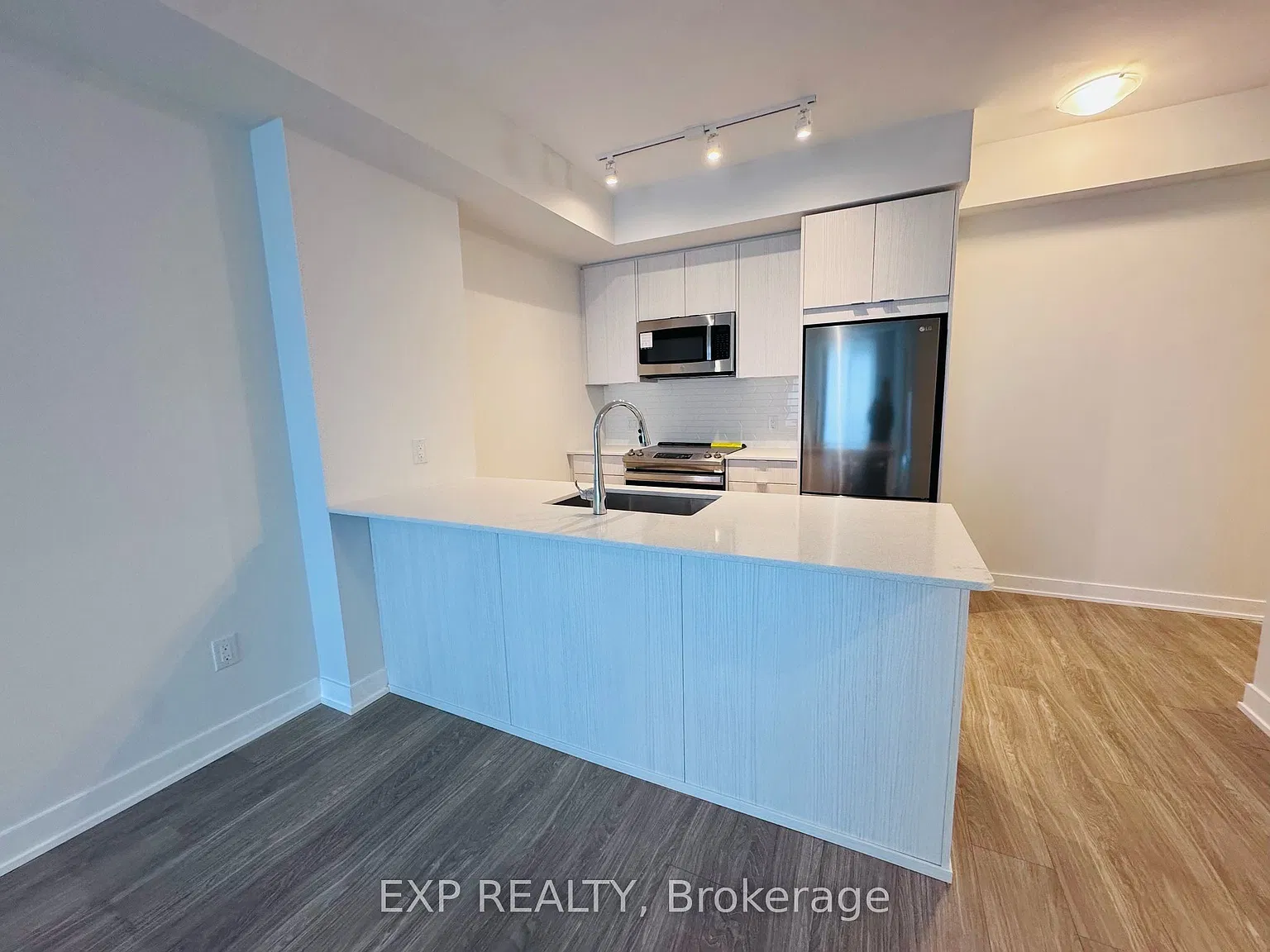 4130 Parkside Village Dr — Photo 3