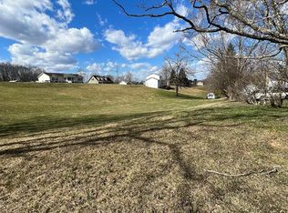 0 Apple Ridge Dr, Beaver, WV 25813