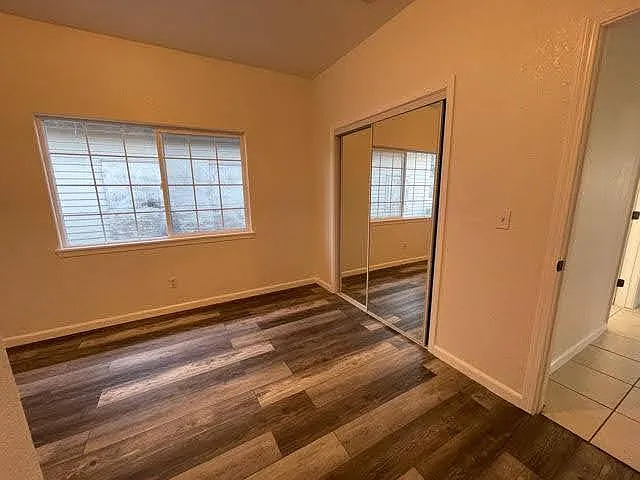 Middle Bedroom