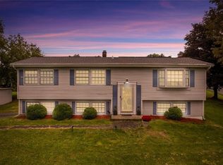 4 Howard Dr, Newburgh, NY 12550