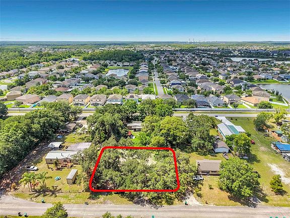 2nd image of 15832 Bermuda St Lot 4