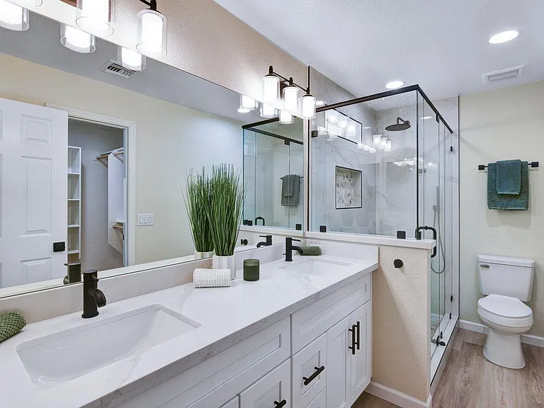 7331 W Windrose Dr — Photo 4