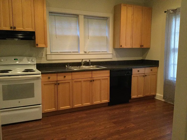 605 W South Main St — Photo 19