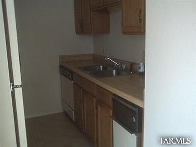 3rd image of 2601 W Broadway Blvd APT 392