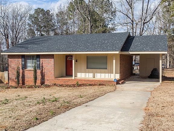 3rd image of 336 Pinehurst Dr
