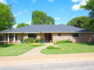 210 Ranger St, Hereford, TX 79045