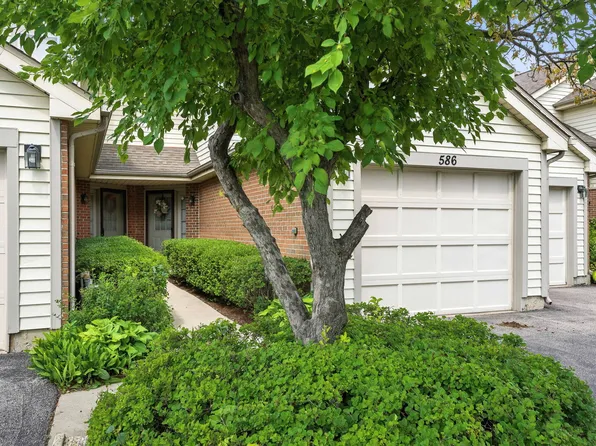 586 E Windgate Ct #7D5, Arlington Heights, IL 60005