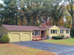 2 Upland Rd, Burlington, MA 01803