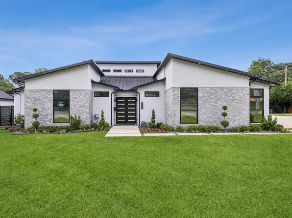 1511 N Fielder Rd, Arlington, TX 76012