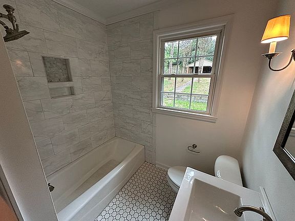 Full Bath