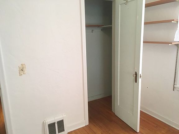 5th image of 215 White St