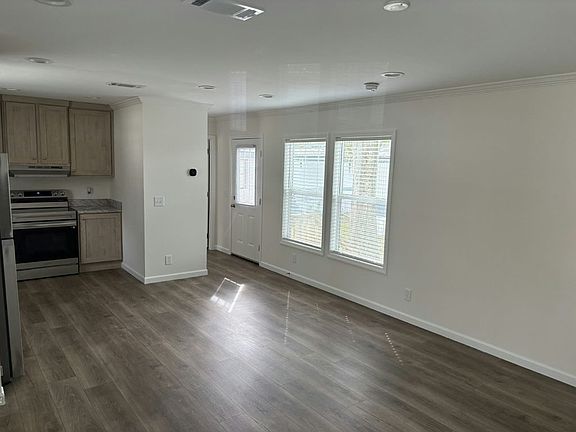 2nd image of 10201 W Beaver St #385