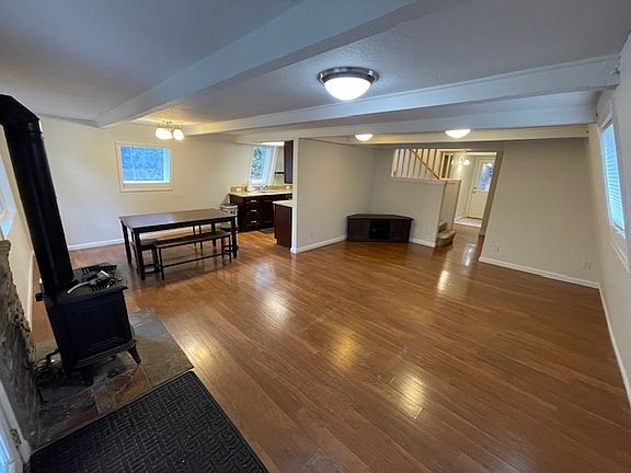 5th image of 15611 Northwoods Blvd