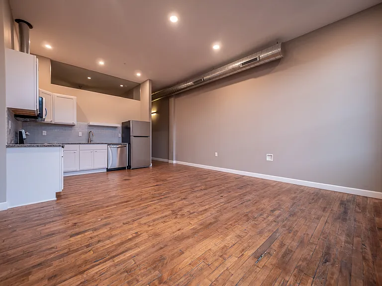 3800 Euclid Ave #105 — Photo 15