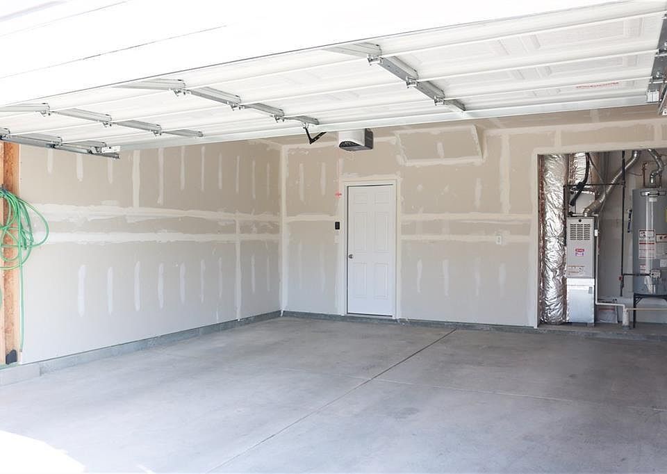 2nd image of 7916 George Washington Blvd