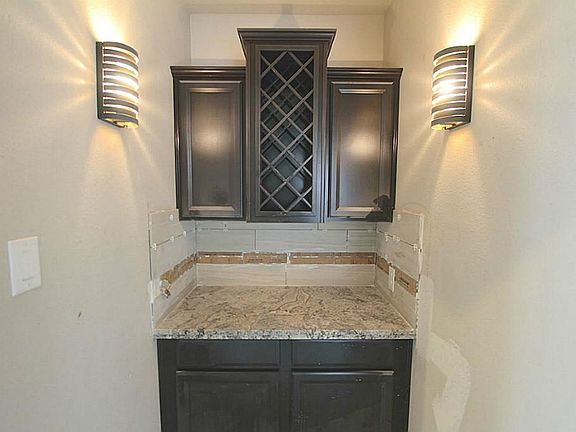 5th image of 2808 Veneto Ct