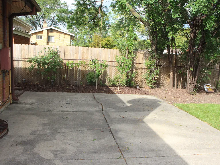283 S Fair Ave — Photo 46