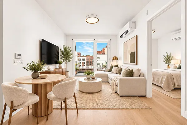 Living room, photo 1