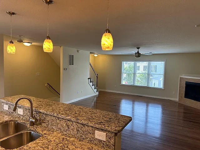 5816 Miss Coral Ct — Photo 21