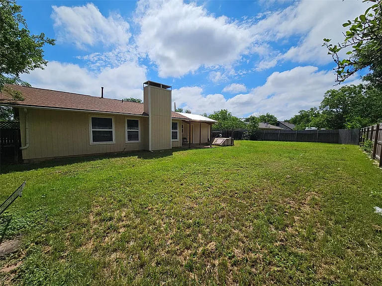 2603 Peach Tree Ln — Photo 26