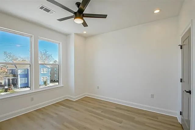 3738 Bruxelles St #3738 — Photo 20
