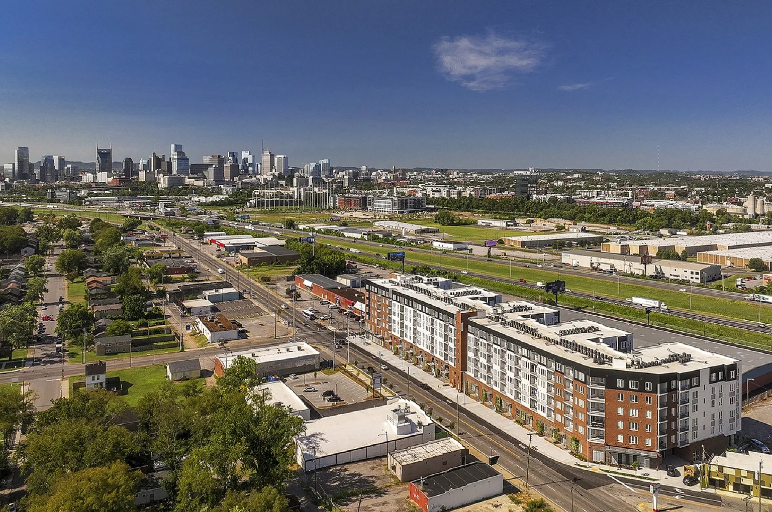 900 at Cleveland Park — Photo 1