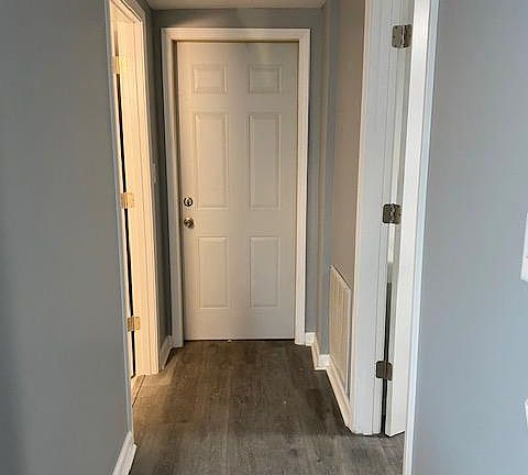 5th image of 4028 Alder St #Basement