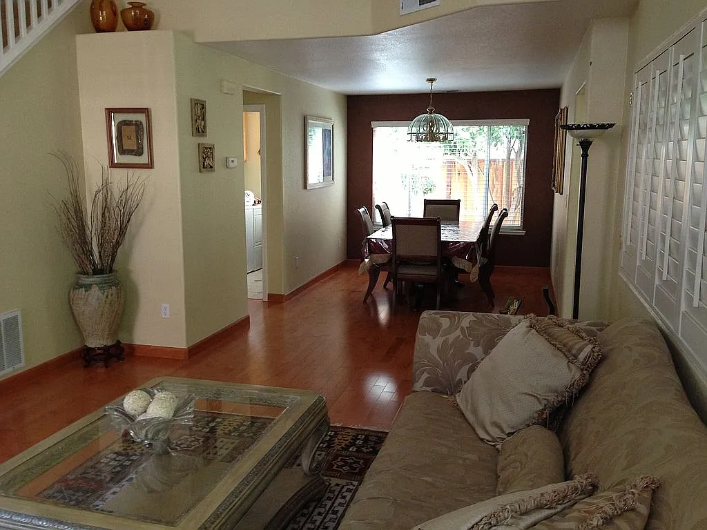 2444 Tapestry Way photo 1