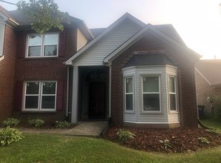 2312 Golden Oak Dr, Lexington, KY 40515