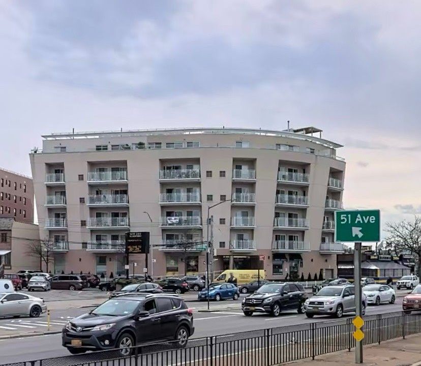 8114 Queens Blvd UNIT 2 F, Elmhurst, NY 11373 Zillow