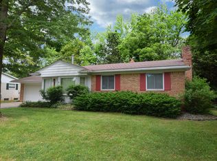 1165 Holly Spring Ln, Grand Blanc, MI 48439