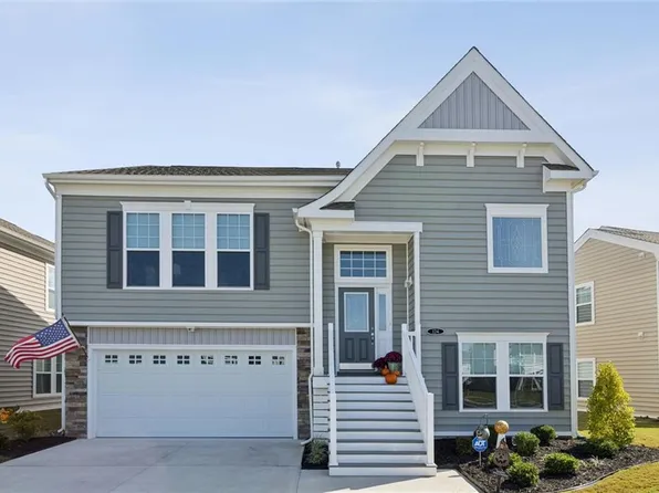 124 Corcoran Ln, Suffolk, VA 23434
