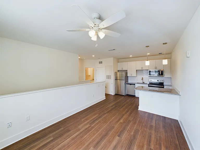 770 Victory Ln #6-203 — Photo 1