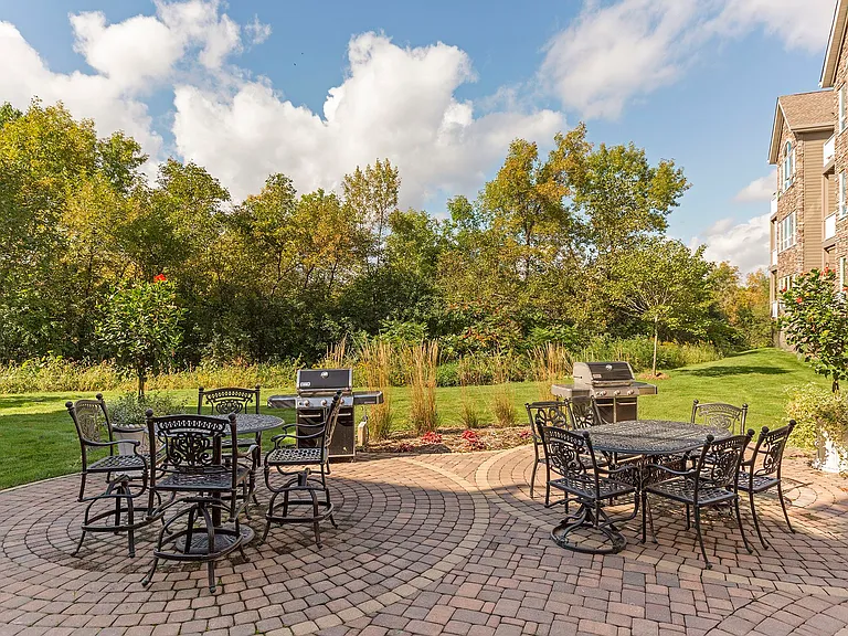 Patio & grill area