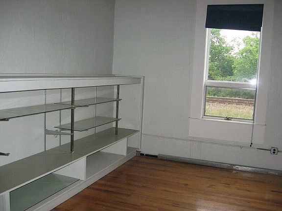 Plenty of Office Spaces!  