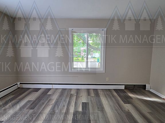 2nd image of 1213-4 1/2 St NW