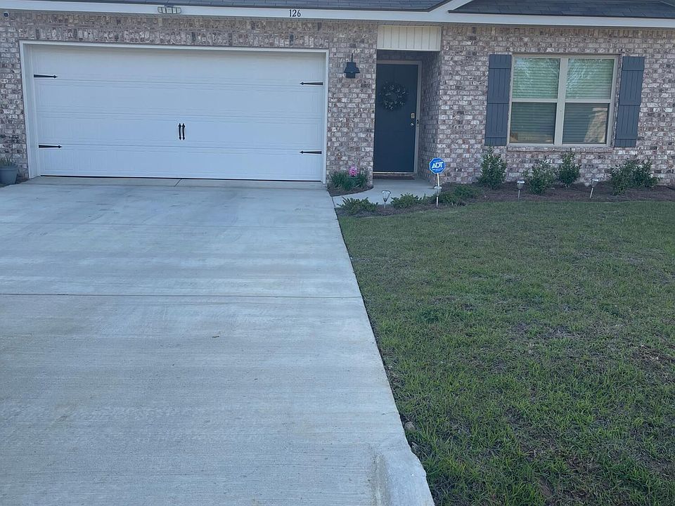 1st image of 126 Cedar Ridge Blvd