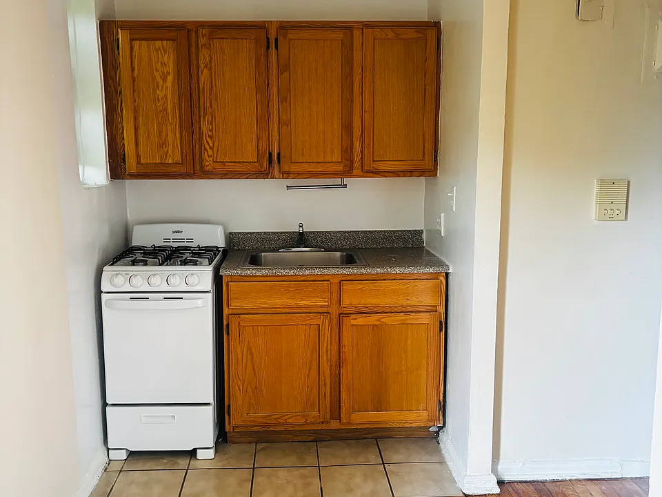 141-48 85th Rd #4