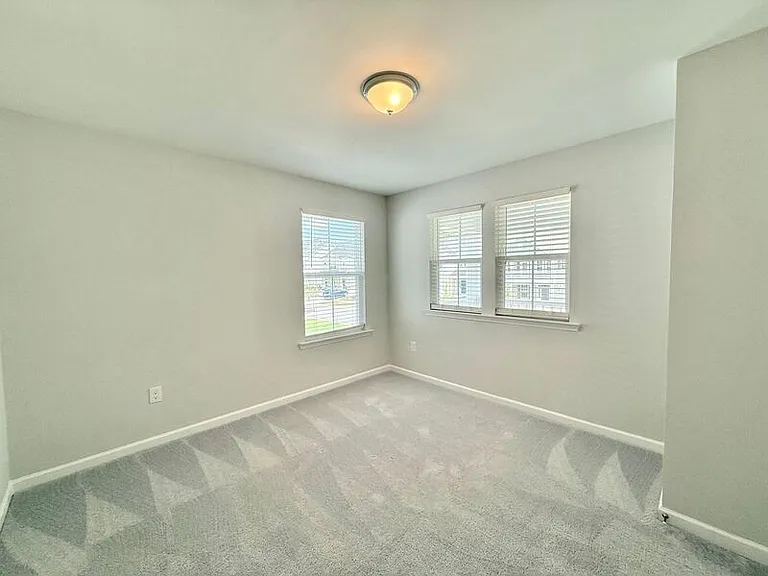 150 Cherry Blossom Ct — Photo 37