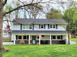 20144 Youngs Cliff Rd, Sterling, VA 20165